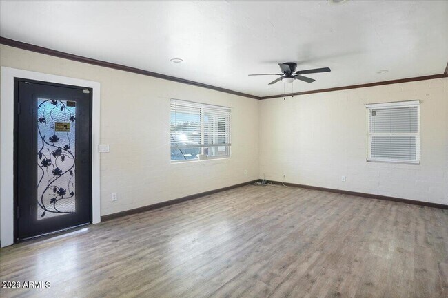 Building Photo - 2308 W Missouri Ave