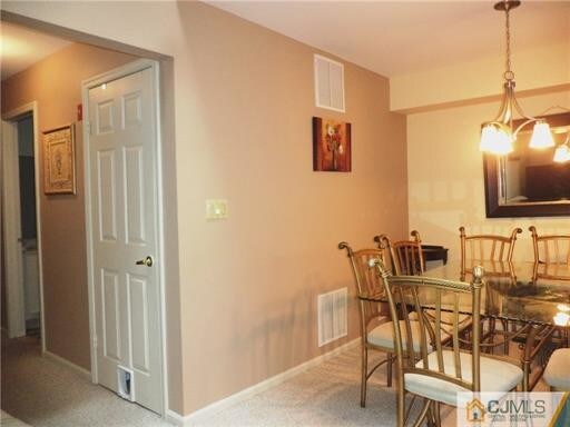 Foto del edificio - 1408 Commons at Kingswood Dr