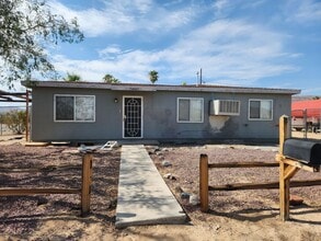 Building Photo - 74087 Casita Dr