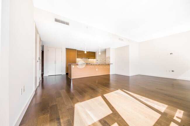 Foto del edificio - 420 Mission Bay Boulevard North