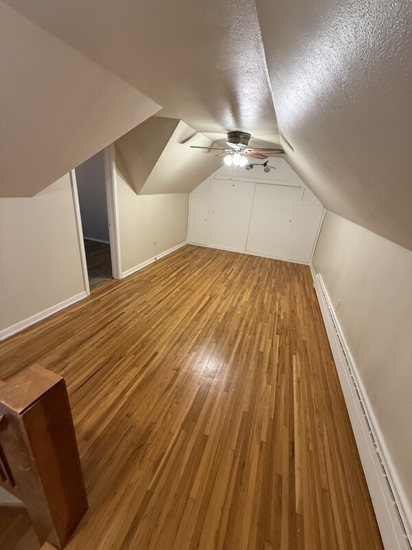 Foto del edificio - 602 W 9th St