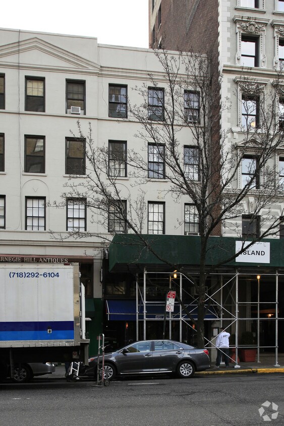 Foto principal - 1305 Madison Ave