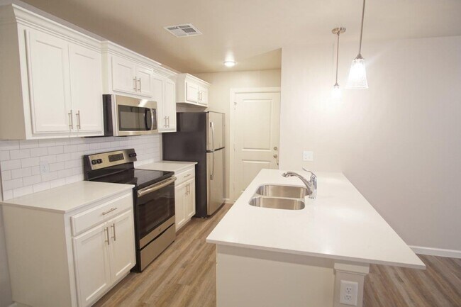 Foto del edificio - 4310 NE 119th St