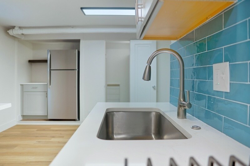 Foto principal - 1364 Lafayette St