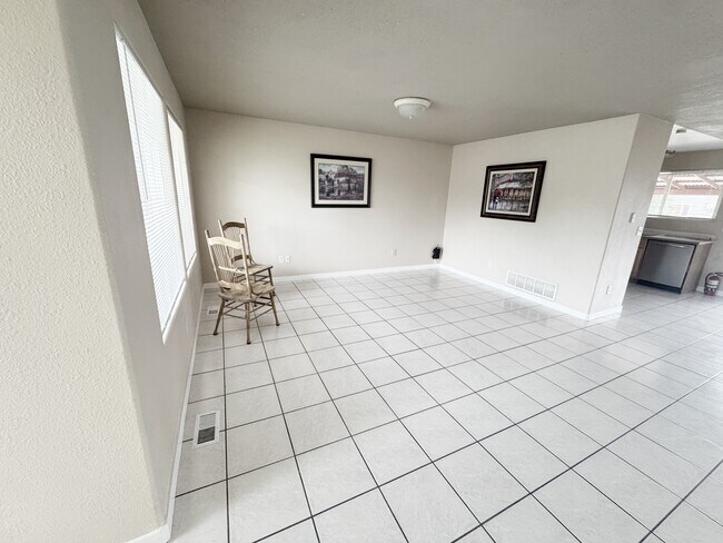Foto del edificio - 2132 Fairplay St