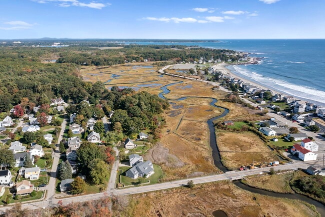 Building Photo - 16 Oceanview Ave