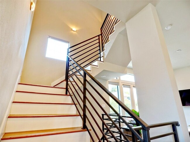 Foto del edificio - 2123 Arabelle St