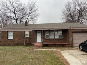 Building Photo - 1304 Campbell Rd