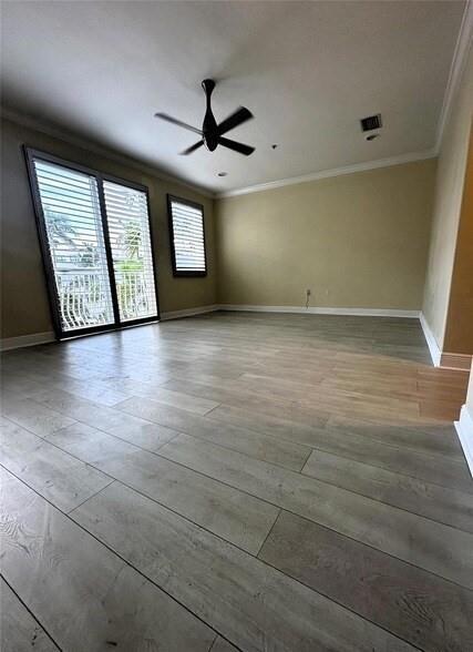 Foto del edificio - 1362 Bayview Dr