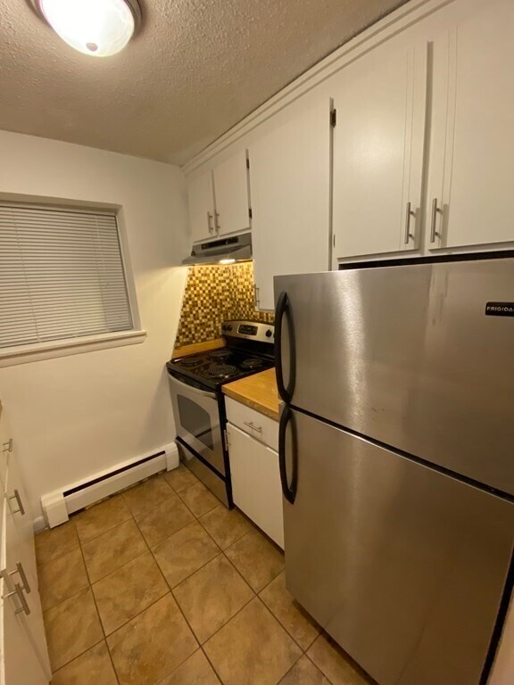 Building Photo - 427 S Huntington Ave