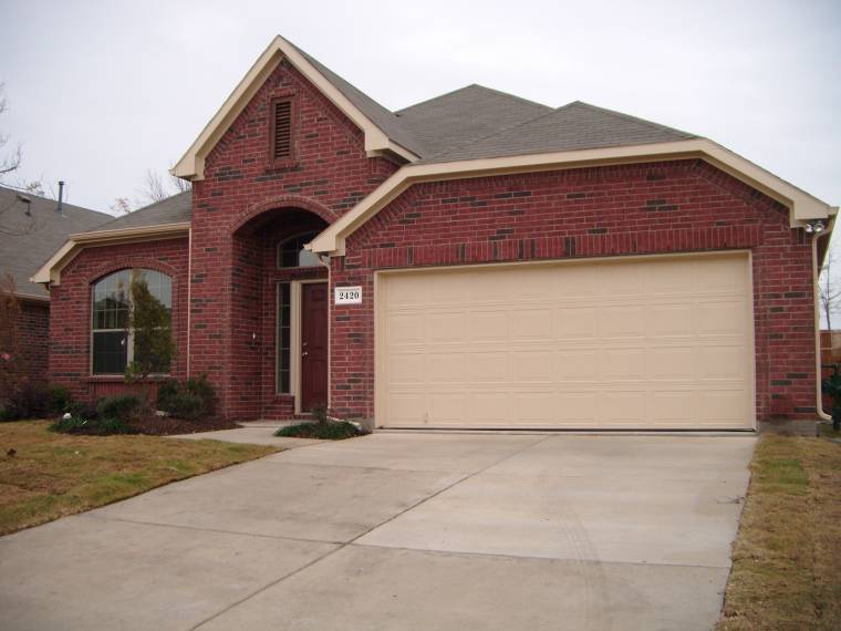 Primary Photo - 2420 Gold Rush Dr
