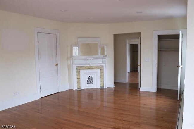 Foto del edificio - 654 Freeman St