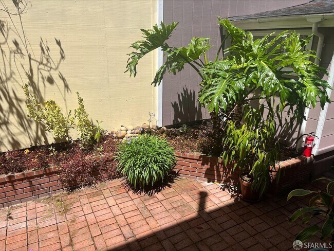 Foto del edificio - 236 Clinton Park