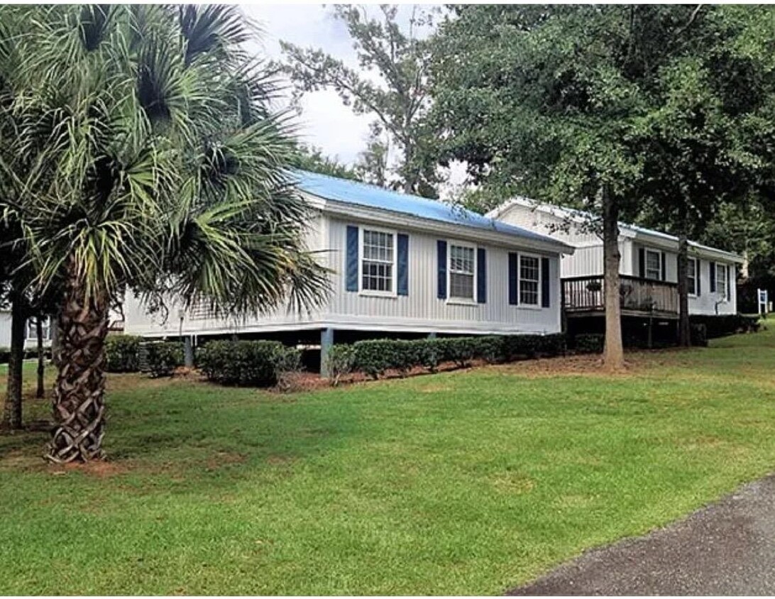 Foto principal - 317 E Jennings St