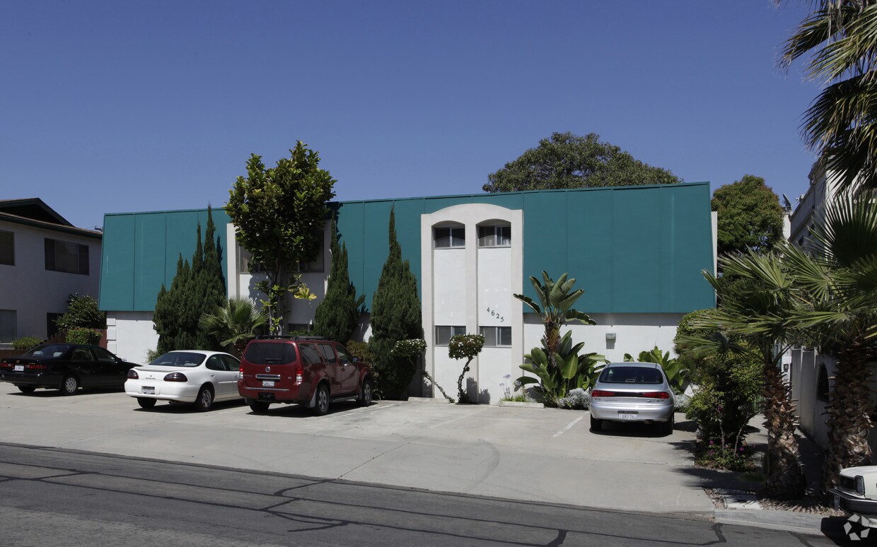 Primary Photo - 4625 Florida St