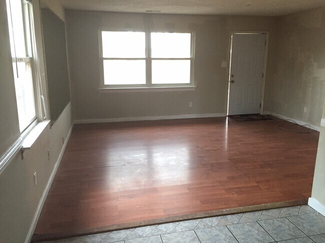 Foto del edificio - 2213 Capp Rd