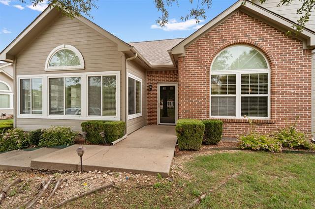 Foto principal - 2601 Marsh Ln