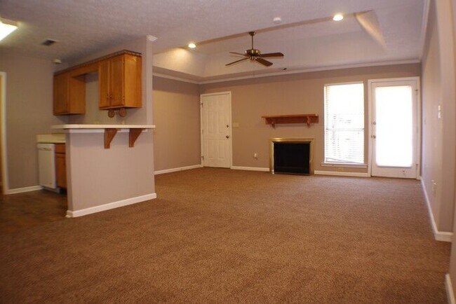 Foto del edificio - 3659 Carriage Oaks Dr