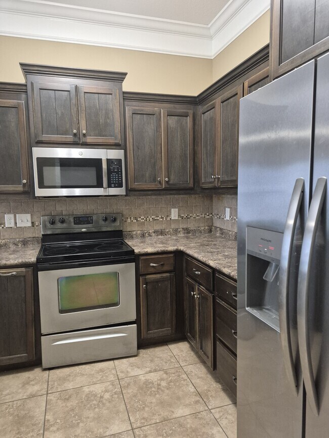 Foto del edificio - 4028 Glen Laurel Dr N
