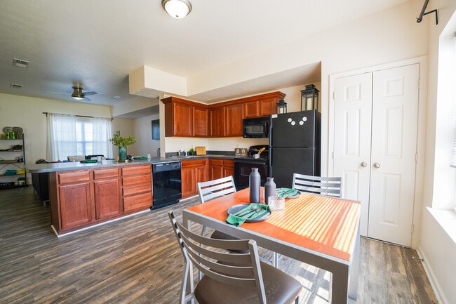 Foto del edificio - The Heights at Slippery Rock