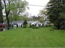 Foto principal - 4425 Fairway Dr