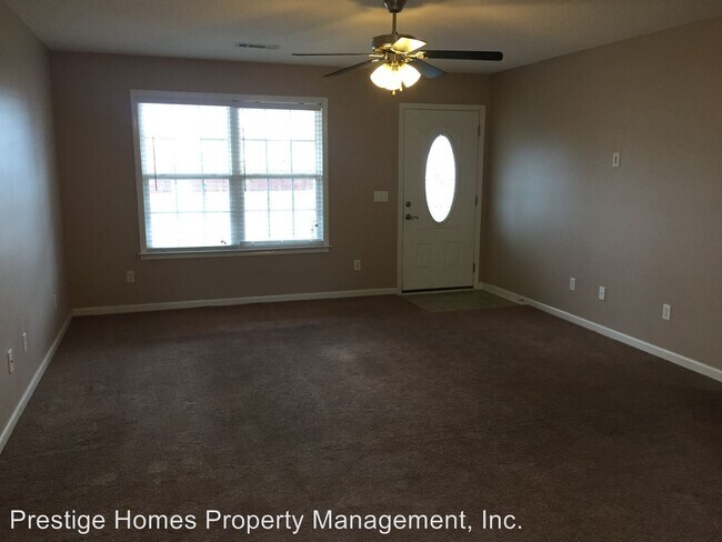 Foto del edificio - 3 br, 2 bath House - 407 Alec Circle