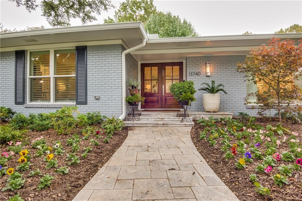 Primary Photo - 13740 Sprucewood Dr