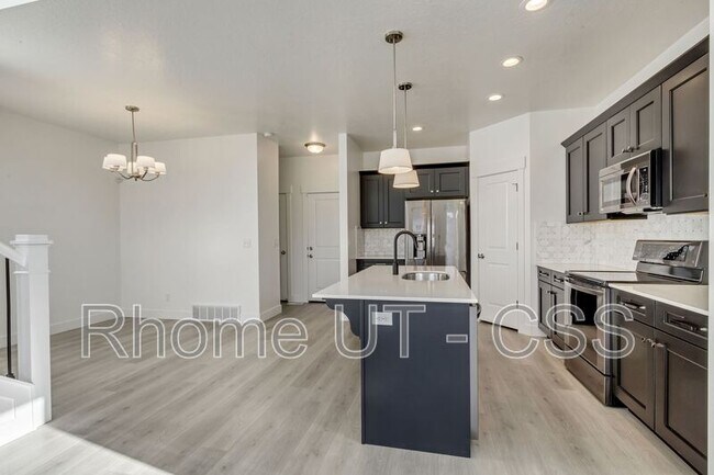 Building Photo - 3696 W 1530 N