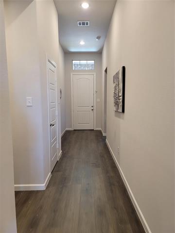 Building Photo - 1118 Silverthorne Trl