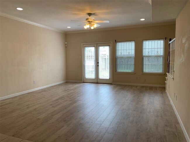 Building Photo - 4616 Jetty Ln
