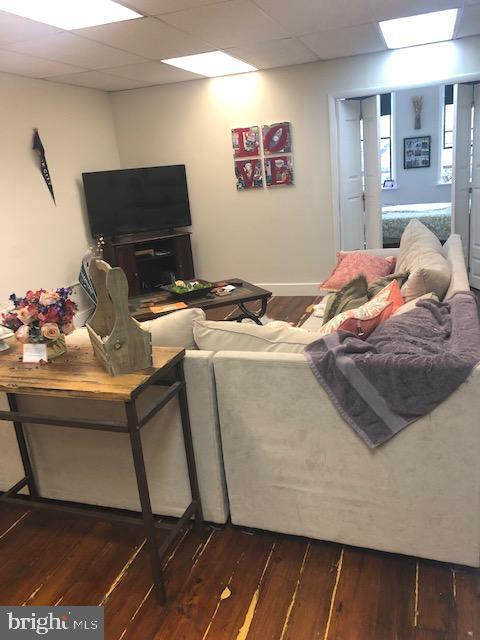 Foto del edificio - 119 N 3rd St