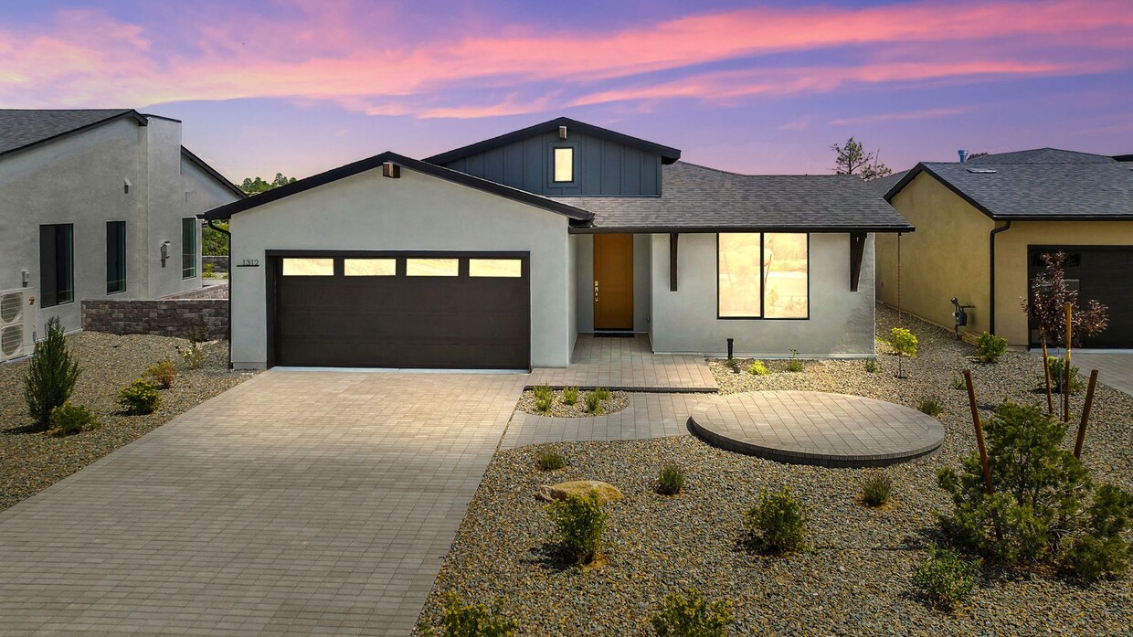 Foto principal - Brand-New Home in a Stunning 55+ Community...