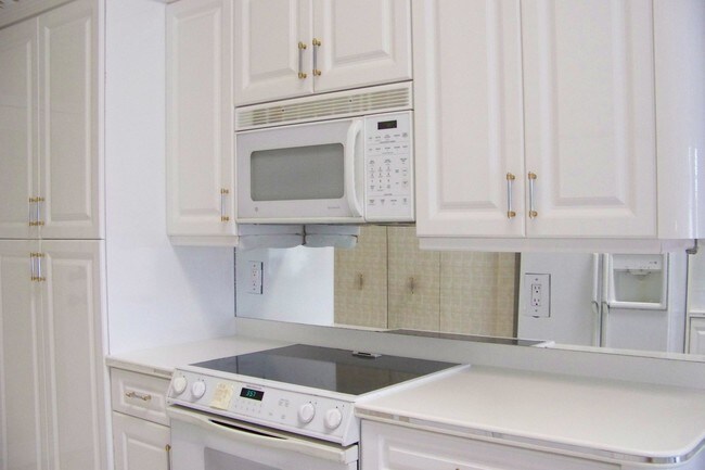 Building Photo - 3909  Summer Chase Court