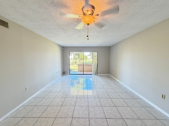 Foto del edificio - Great apartment for rent!