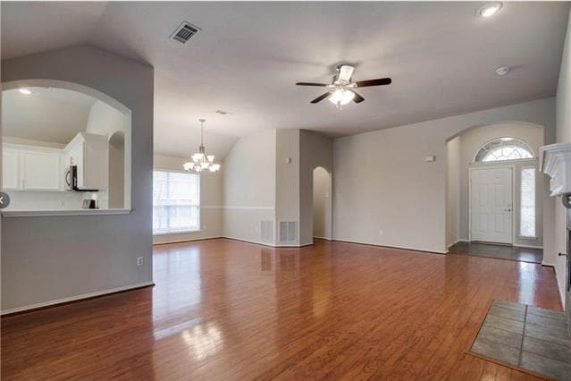 Building Photo - 2645 Red Spruce Dr