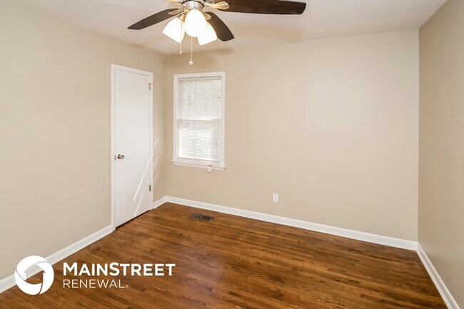 Foto del edificio - 448 Sunhill Rd NW