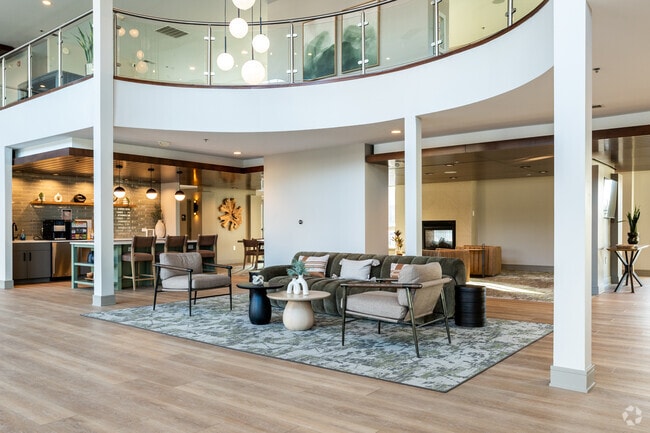 Clubroom - Heights At Linden Square