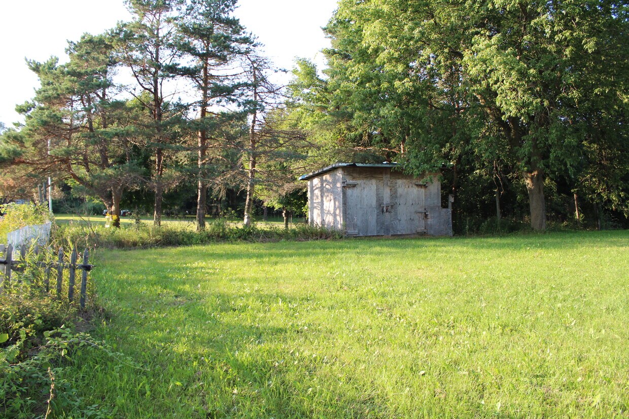 Primary Photo - 6605 NY-58