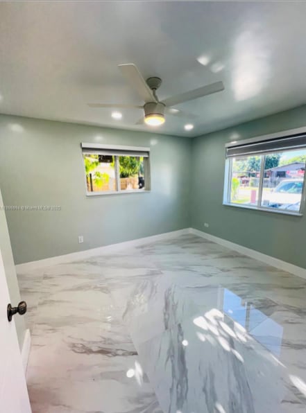 Foto del edificio - 10370 SW 174th Ter