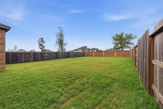 Building Photo - 11910 Bazley Knoll Dr
