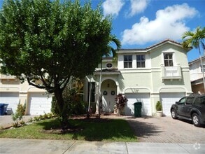 Building Photo - 320 SW 87th Ct