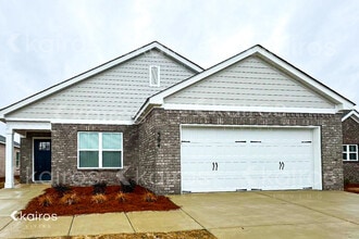 Building Photo - 394 Angela St