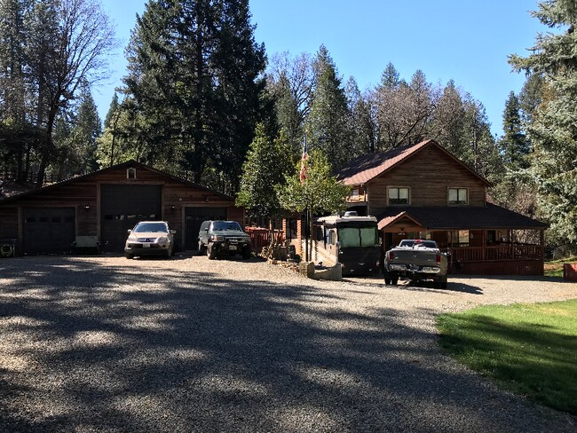 Foto del edificio - 10142 La Porte Rd