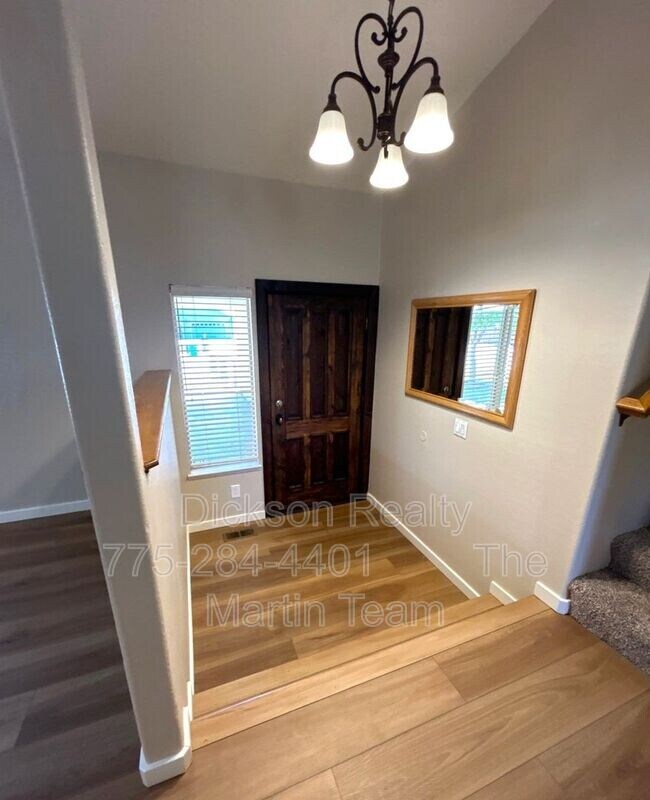 Foto del edificio - 157 Cecilia Ct