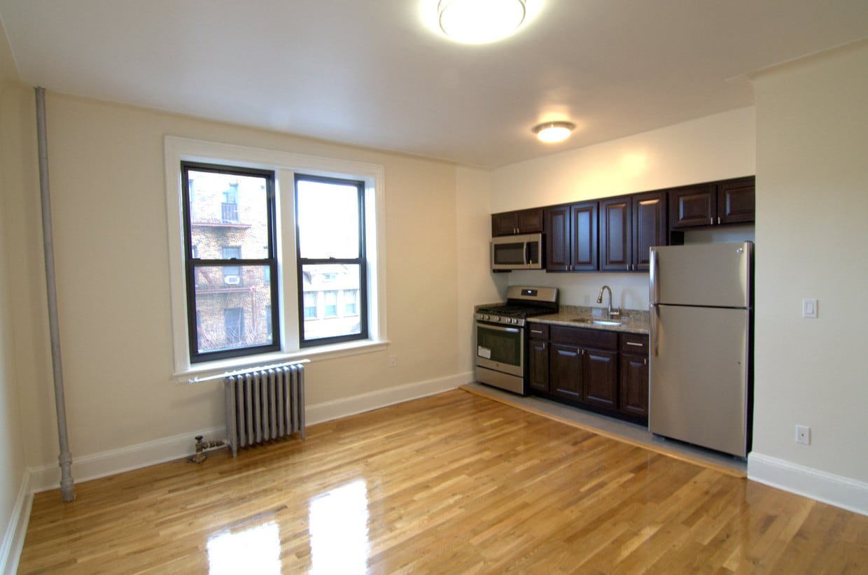 3925 65th St Unit 3A, Woodside, NY 11377 Condo for Rent in Woodside
