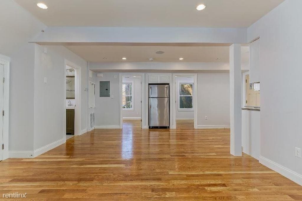 Foto del edificio - 5 br, 2 bath House - 721 Parker St # B01 1