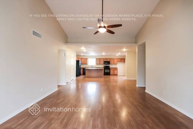 Foto del edificio - 2551 E Diamond Cir
