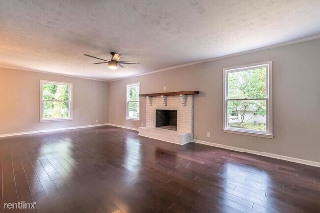 Building Photo - 5 br, 4 bath House - 528 Dorsey Circle SW ...