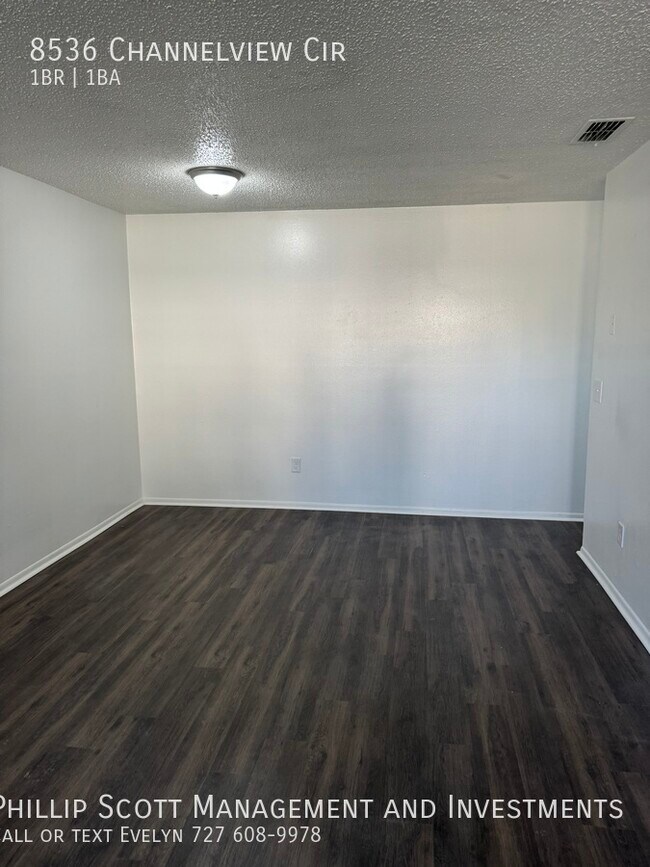 Building Photo - 8536 Channelview Cir