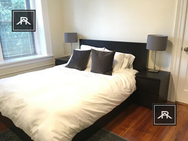 Foto del edificio - 2 bedroom in Brookline MA 02446